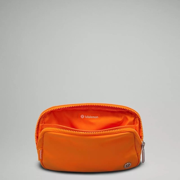 Lululemon Everywhere Belt Bag 1L- Orange Flash - Picture 8 of 9